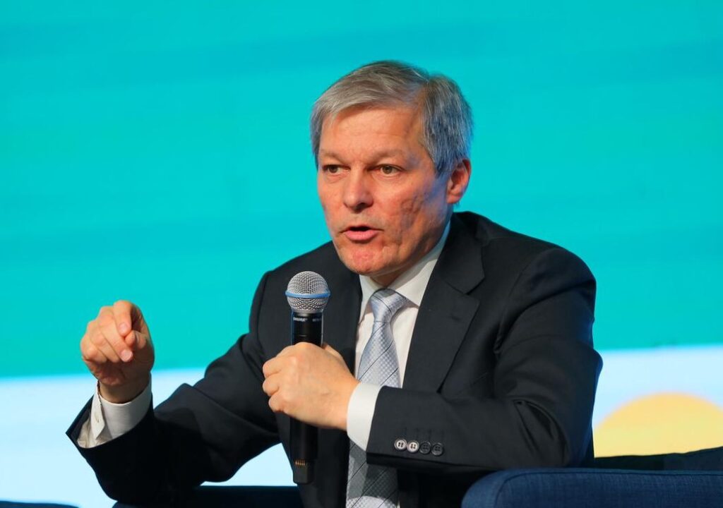 Cioloș nu exclude o colaborare cu PNL pentru guvernare: Putem lucra împreună