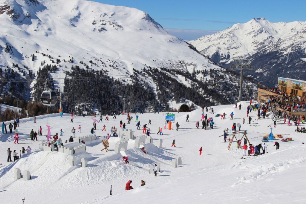 Vești proaste pentru iubitorii de sporturi de iarnă. Germania cere închiderea staţiunilor de schi