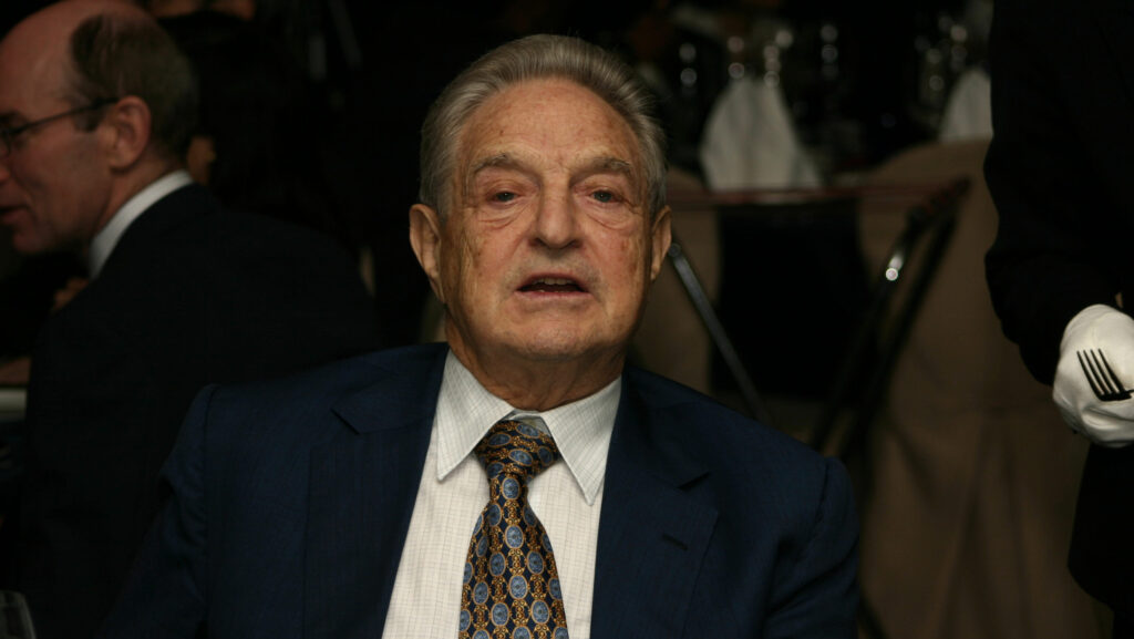 George Soros a donat sume de bani importante unor cauze politice. Detalii inedite despre acțiunile miliardarului