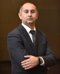 Darul de a fi bogat. Cinci întrebări cu și fără răspuns