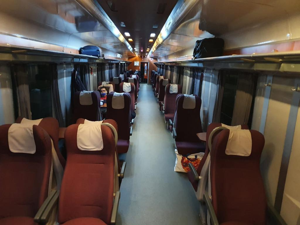CFR Călători introduce 42 de trenuri pentru elevii care încep școala de luni