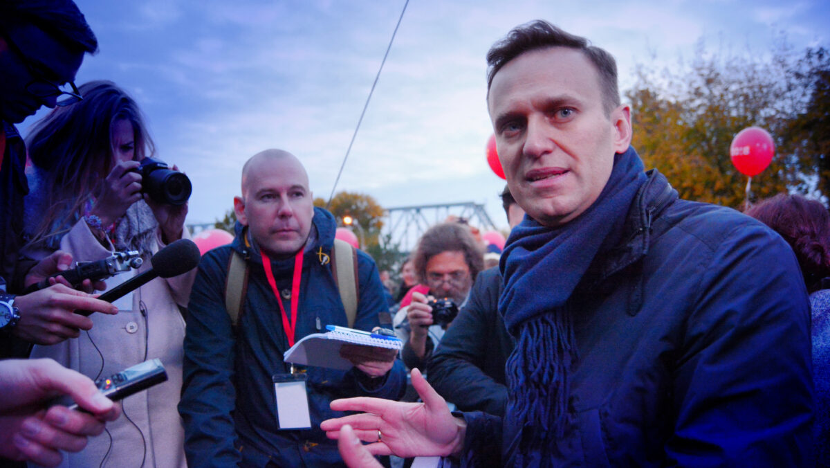Starea lui Navalnîi se înrăutățește! Opozantul politic rus a fost spitalizat