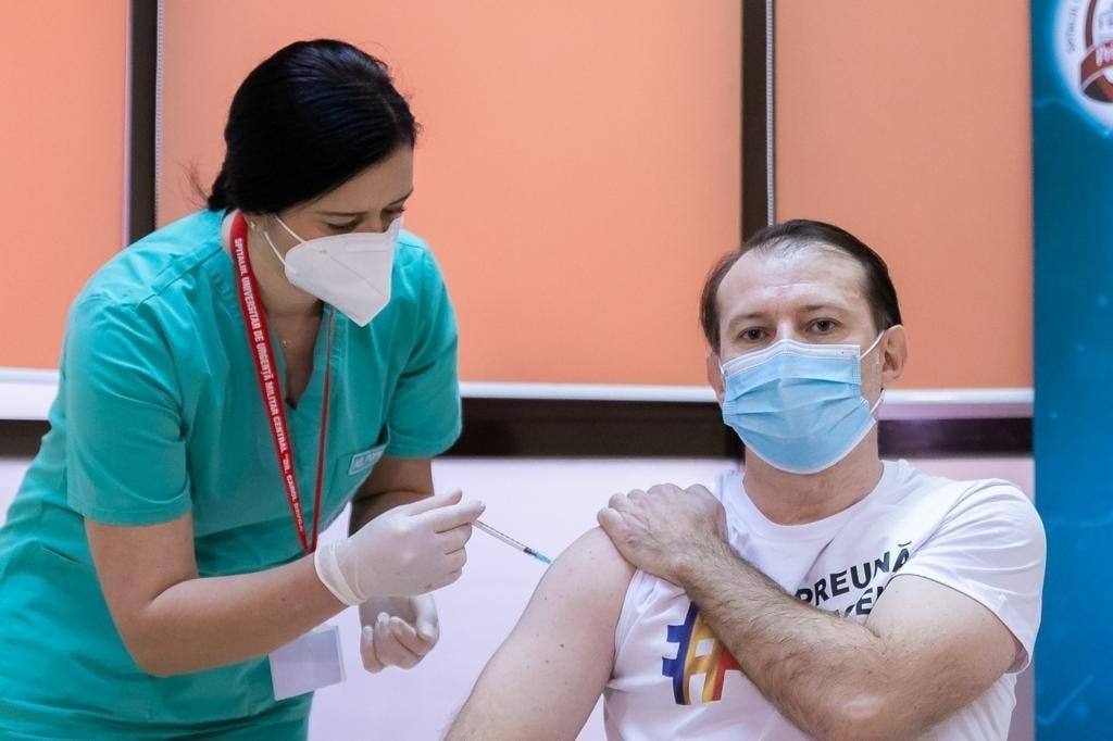 Florin Cîțu s-a vaccinat! Un semnal de încredere către toți românii
