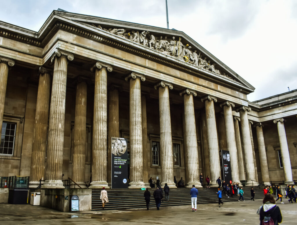 Peste jumătate din muzeele din Marea Britanie riscă să fie închise