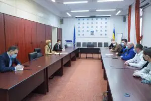 Raluca Turcan, primele decizii după protestele bugetarilor! Ce se întâmplă cu salariile acestora în 2021