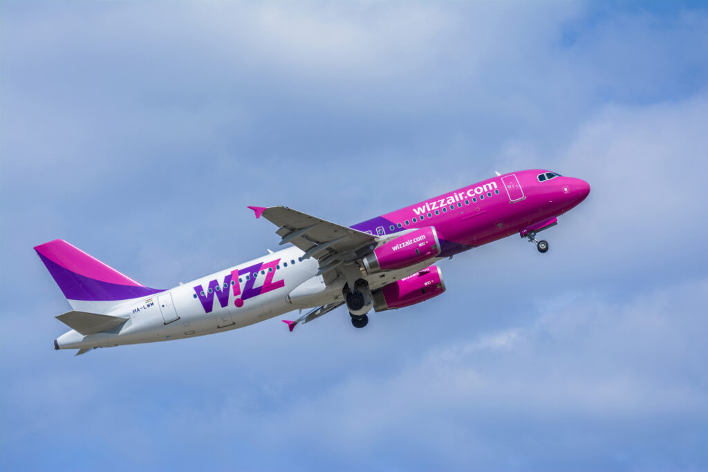 Cel mai mare acţionar al Wizz Air vrea să vândă acţiuni de aproape 400 de milioane de lire sterline