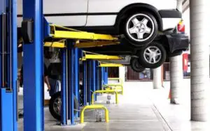Diferențele existente între diferite tipuri de elevatoare auto (P)