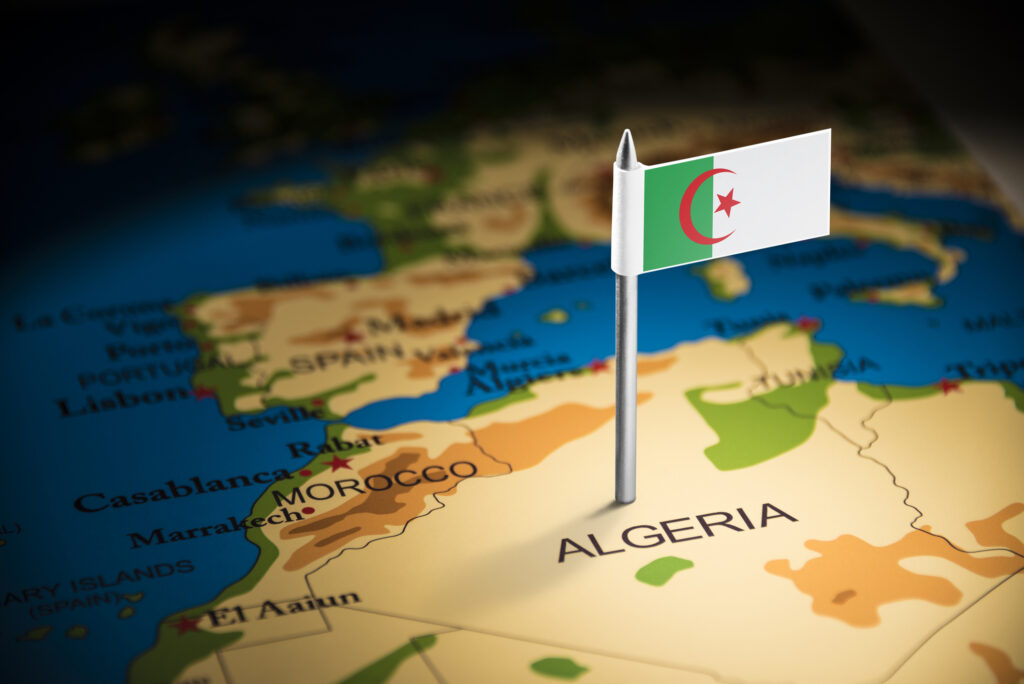 Președintele Algeriei a dizolvat Adunarea populară națională. Guvernul a fost remaniat
