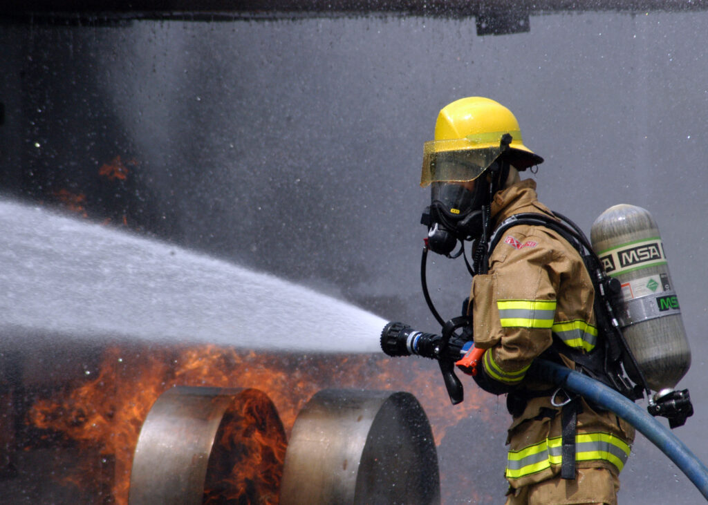 Încă un incendiu de proporții la o fabrică din Sibiu. 80 de angajați s-au autoevacuat