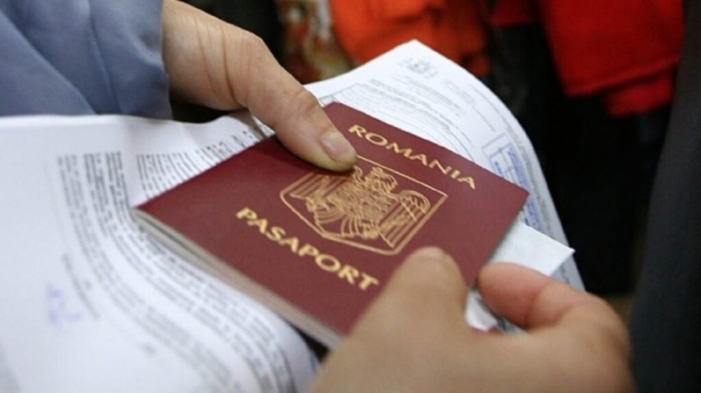 Ministerul de Interne a suplimentat efectivele și programul de lucru la pașapoarte