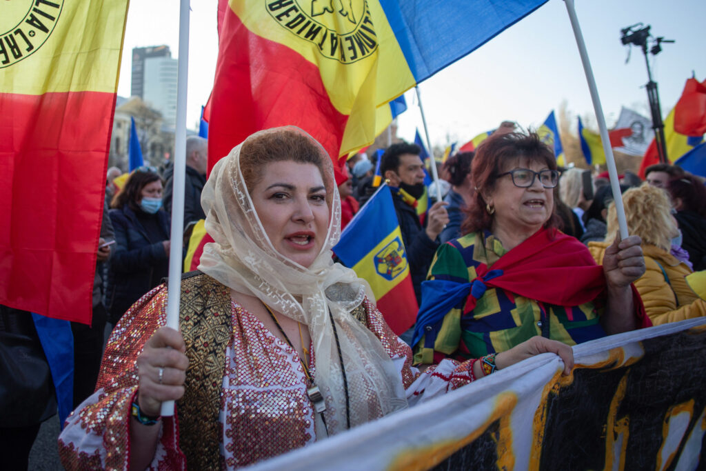 Încep protestele în România. Revolta e maximă: Peste 30% din populația țării se afle în pragul sărăciei