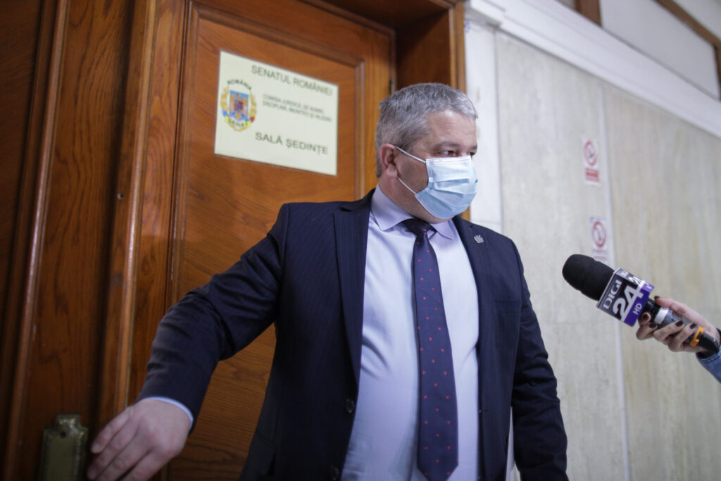 Parlamentul a aprobat urmărirea penală a fostului ministru PSD Florian Bodog. Ce acuzații i se aduc