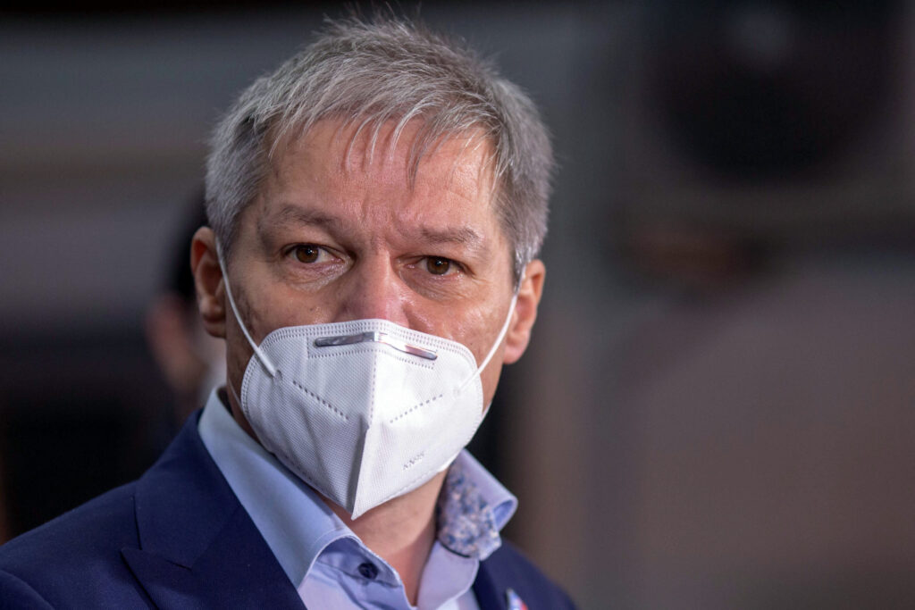 EXCLUSIV! Îngrijorare în USR PLUS! S-a aflat că Cioloș are lista de miniștri pregătită