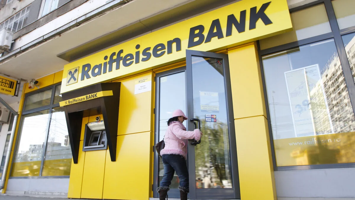 Va fi total interzis! Lovitură grea pentru clienții Raiffeisen Bank. Decizie de ultimă oră a băncii
