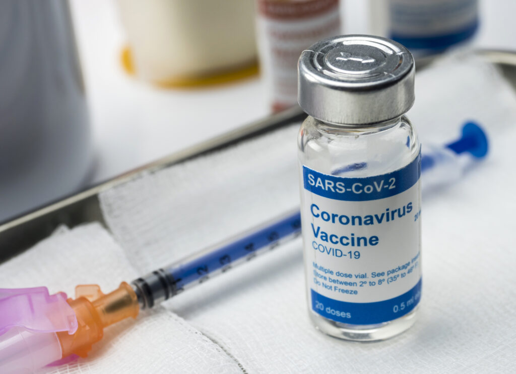 Treisprezece județe din România nu mai au nicio persoană pe lista de așteptare pentru vaccin