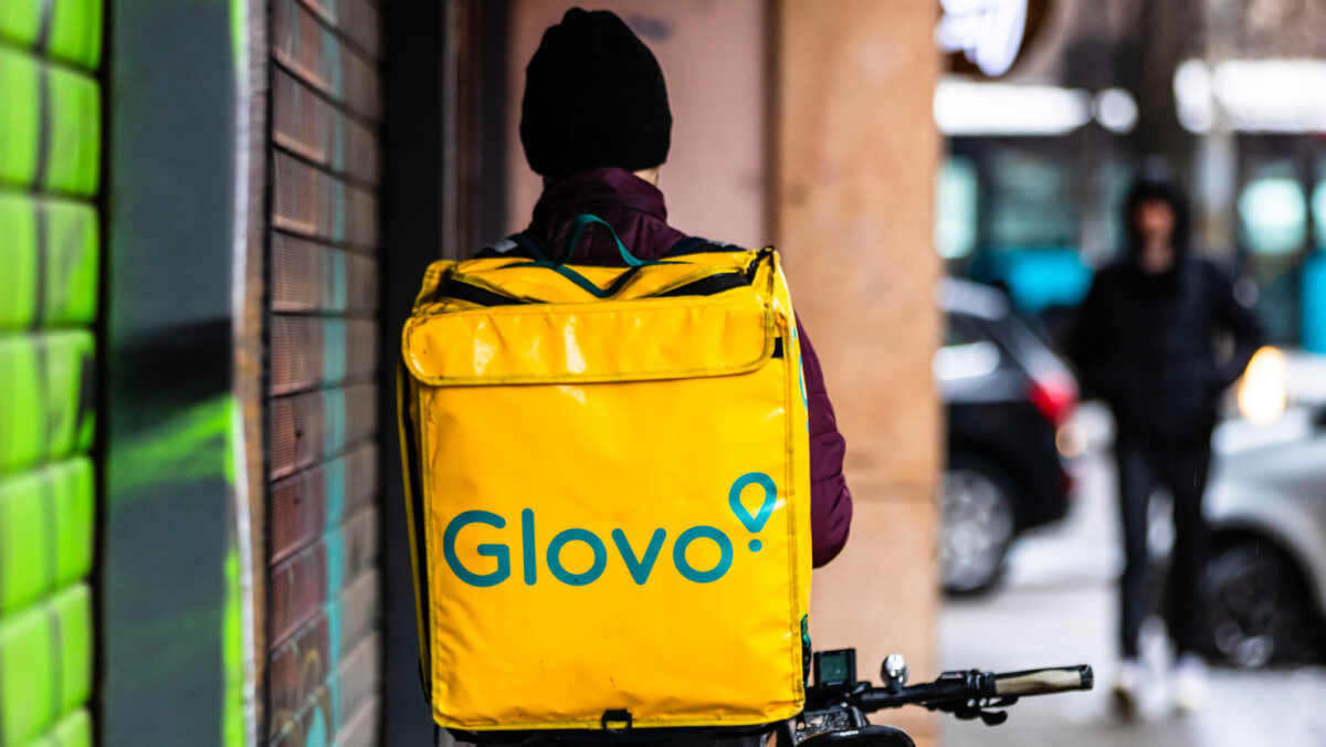 UE amendează Delivery Hero și Glovo cu 329 de milioane de euro pentru practici anticoncurențiale