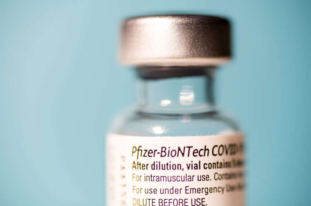 Anunț major pentru cei care s-au vaccinat cu Pfizer: E obligatoriu! Ce trebuie să faceți după 9 luni