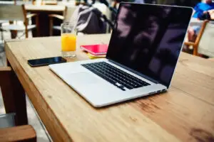 Piața recrutării de freelanceri din România va crește cu peste 40% în 2021