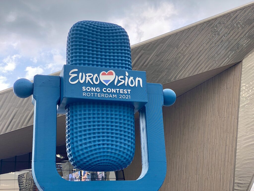 Eurovision 2021: Trupa irlandeză nu va concerta live. Un membru are COVID