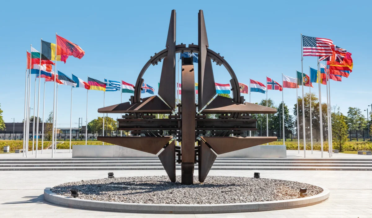 Premieră la Bruxelles: Companiile românești de tehnologie, promovate direct la sediul NATO pentru contracte de miliarde