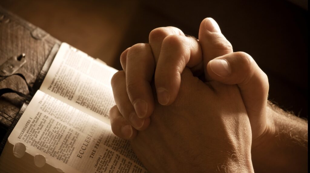 Rugăciunea care se spune azi, 11 iunie. Toți cei bolnavi pot cere ajutorul unui mare făcător de minuni al Bisericii (VIDEO)