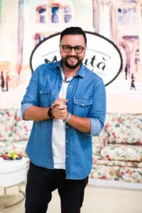 Cătălin Măruță a încremenit: „M-a și pupat pe gură, într-o emisiune!” Totul s-a întâmplat chiar la el în emisiune