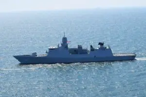 Cea mai performantă navă de război a Olandei s-a antrenat în Marea Neagră