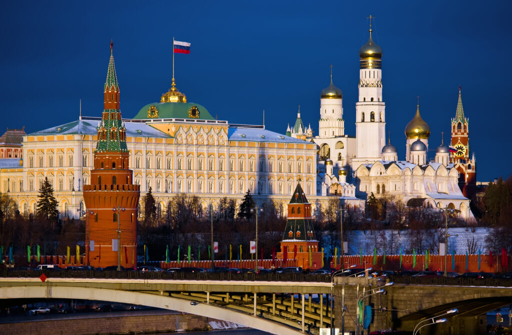 Mâncarea ajunge un lux în Rusia! Situaţia devine critică după sancţiunile Occidentului