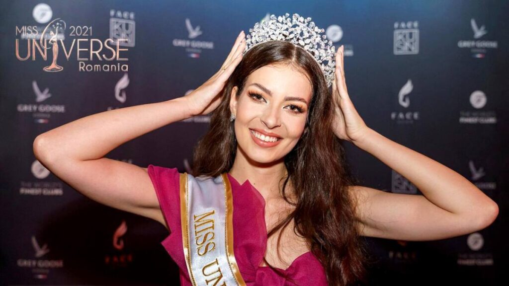 Cine este câștigătoarea ”Miss Univers România 2021”. Cum a impresionat juriul
