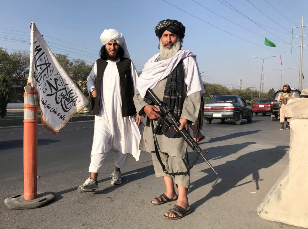 Arme din toată regiunea Balcanilor în mâinile talibanilor din Afganistan