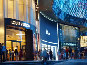 branduri de lux Louis Vuitton