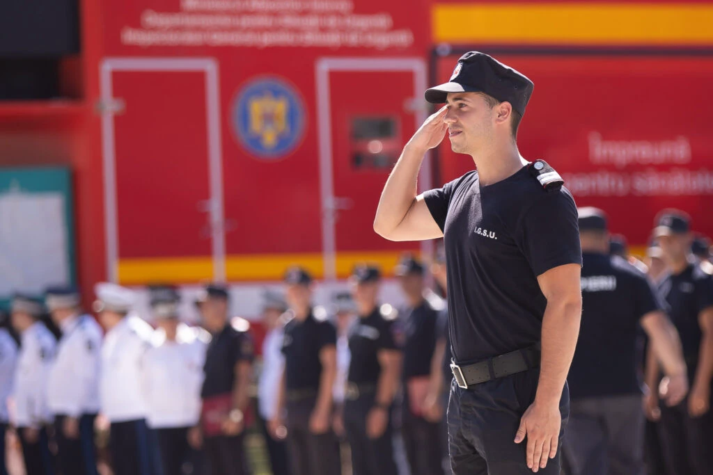 Pompierii români salvează din nou Grecia! Au protejat de flăcări o mânăstire din Vilia. Urmează noi misiuni
