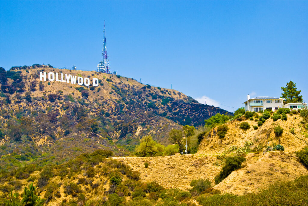 El este actorul cu cel mai mare salariu de la Hollywood. Primește 100 milioane de dolari