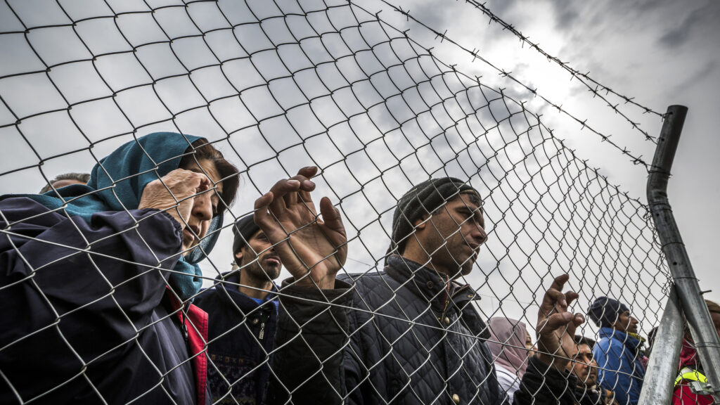 Tensiuni pe tema azilului în UE. Germania a pus piciorul în prag