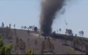 Fenomene meteo inexplicabile în România: Tornadă de praf, filmată în Pitești VIDEO