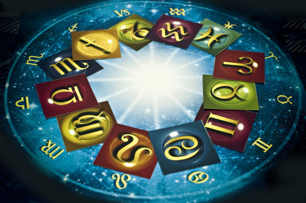 Horoscop marți, 26 octombrie. Trei ceasuri rele pentru o zodie: Astăzi ai mare grijă