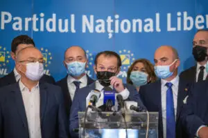 Sprijin pentru refugiaţii din Ucraina ajunşi la Bucureşti! Sediul PNL le-a devenit adăpost