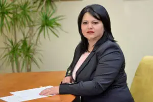 Gala Top 100 femei de succes. Premiul la Categoria Management e primit de Aida Nechifor, Director General Liberty Galați