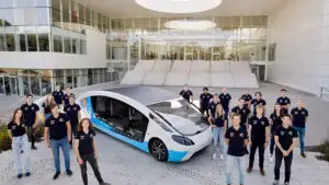 Casa solară pe roți pornește în Europa. Așa va arăta viitorul? (VIDEO)