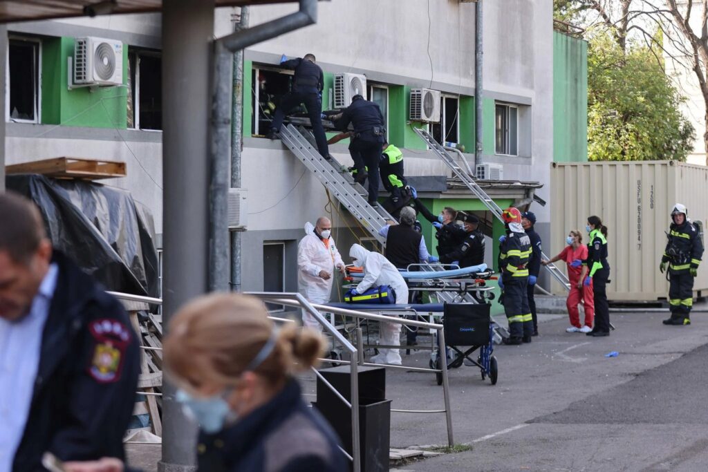 Reprezentanții Spitalului din Constanța au încheiat un contract de 6.000 de euro, cu o lună înainte de incendiu