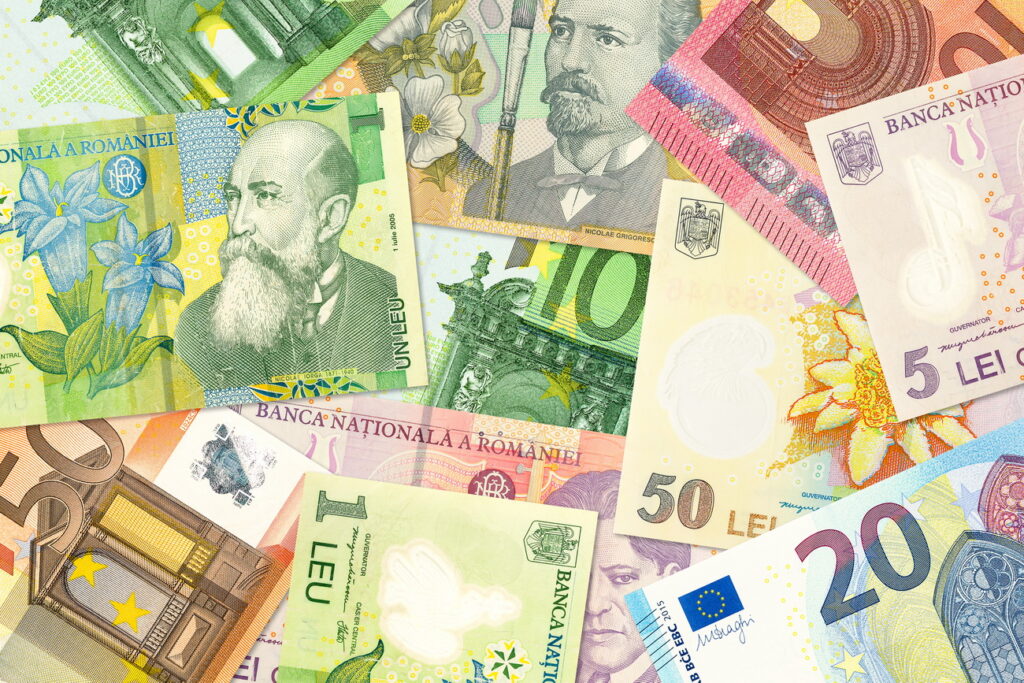 Curs valutar vineri, 2 iunie 2023. Leul câștigă teren în fața euro, dolarului american și lirei sterline