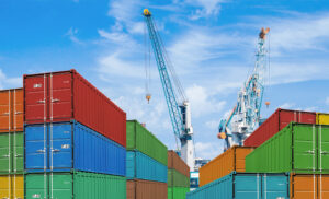 transporturi cargo containere