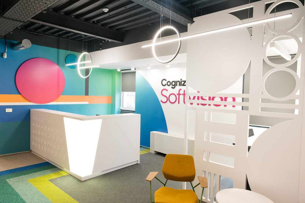 Se văd efectele facilitării fiscale pentru IT: Cognizant Softvision România a angajat 1.000 de programatori în primele 11 luni ale anului