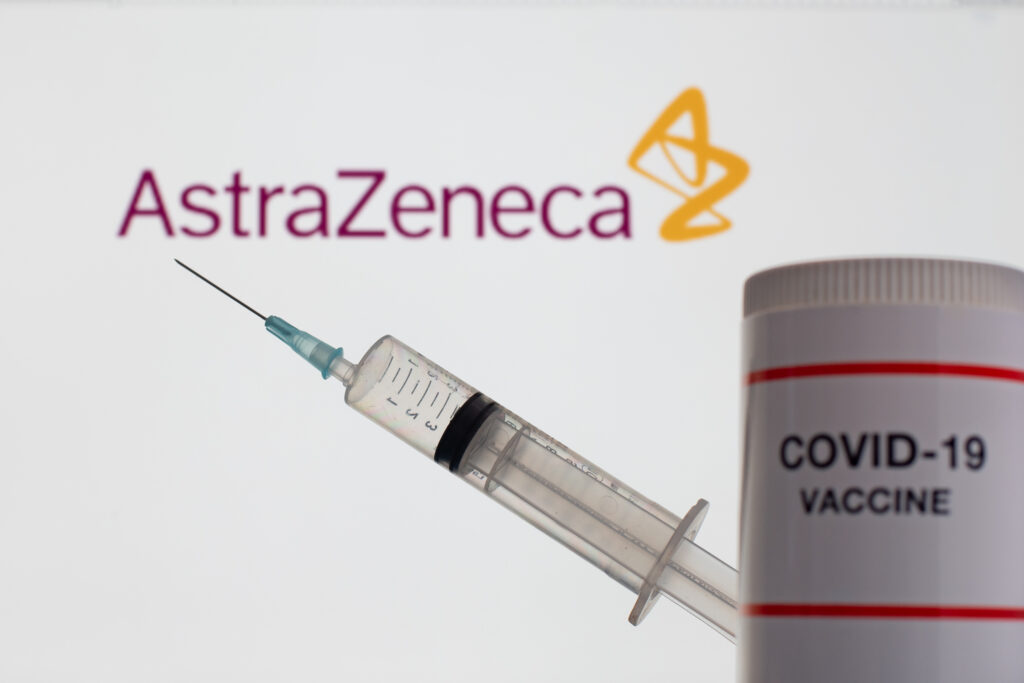 Informație pentru cei vaccinați cu AstraZeneca! Cu ce vaccin pot face rapelul? Autoritățile tocmai au spus