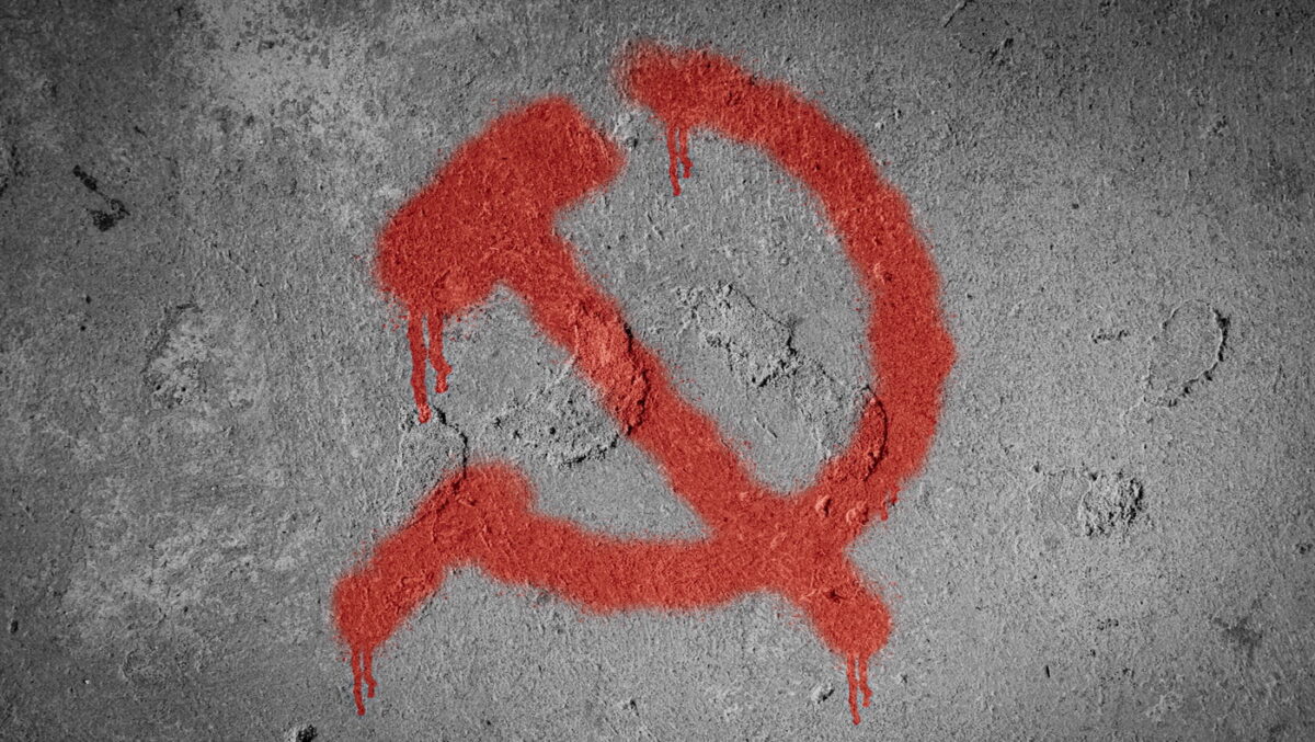 Comunismul a devenit oficial interzis. Codul Penal s-a modificat. Țara care impune pedepse pentru promovarea ideologiilor