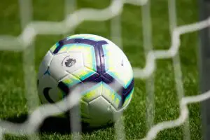 Care este echipa favorită să câștige Premier League în 2021-22 (P)