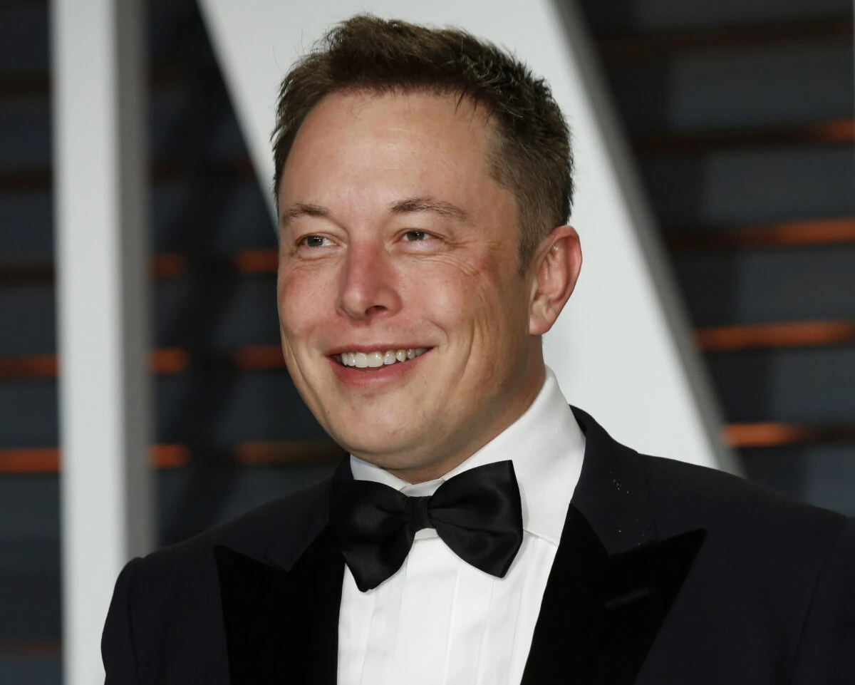 Elon Musk vrea să dezvolte o nouă rețea de socializare. Fondatorul Tesla a anunțat