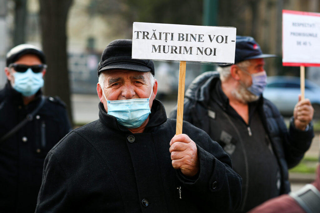 Îngheață pensiile românilor?! Veste bombă pentru milioane de pensionari: Cu siguranță știu