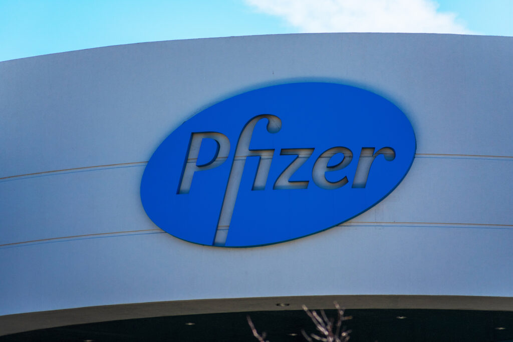 Vestea dimineții despre Pfizer! Anunțul făcut în direct la Antena 3: Absolut toți românii trebuie să știe