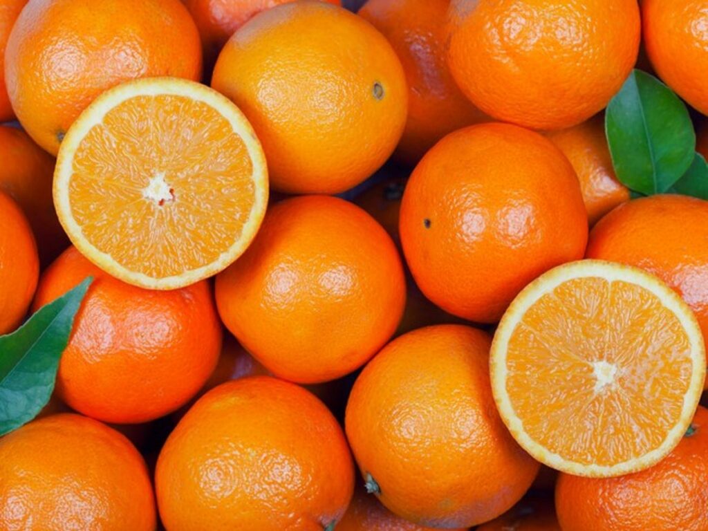 Consumul de portocale, interzis pentru aceste persoane. Cine nu are voie să le consume